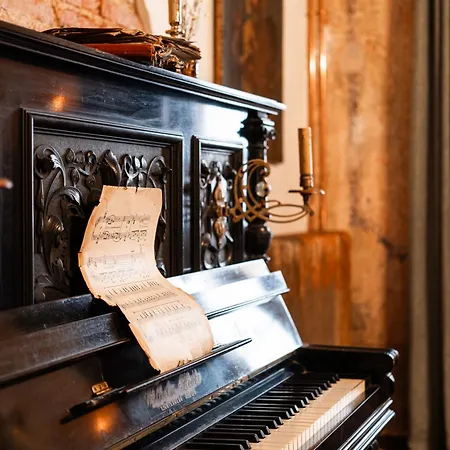 Relais Il Convento * 팔라짜고